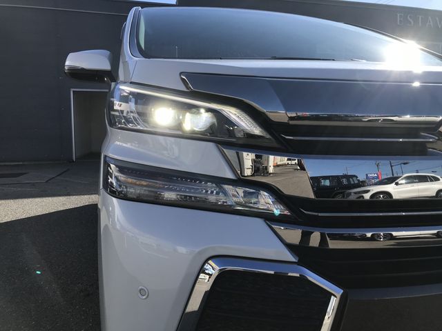 TOYOTA VELLFIRE  HYBRID 4WD 2015