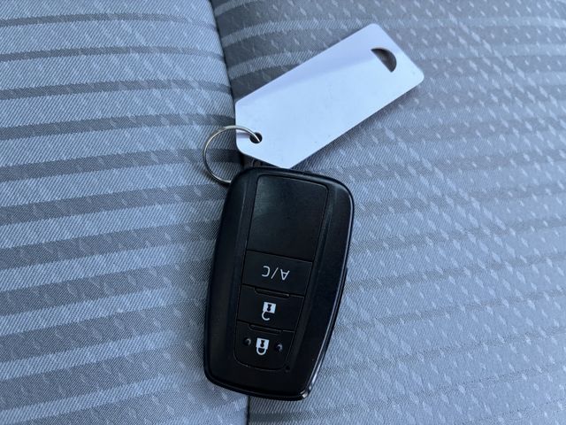 TOYOTA PRIUS PHV 2020