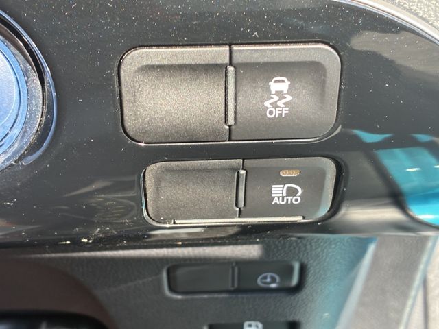 TOYOTA PRIUS PHV 2020