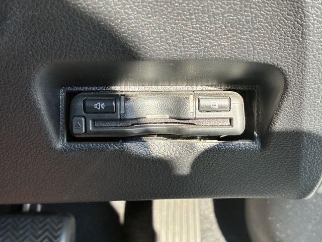 TOYOTA PRIUS PHV 2020