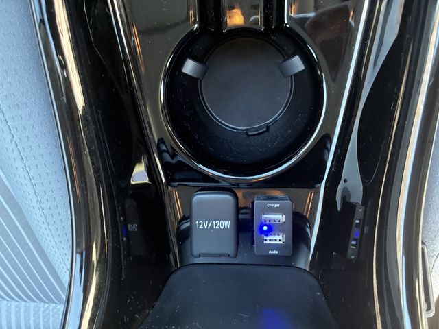 TOYOTA PRIUS PHV 2020