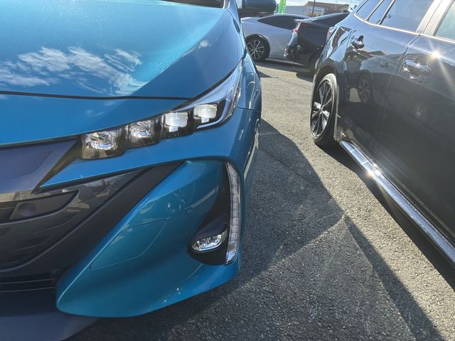 TOYOTA PRIUS PHV 2020