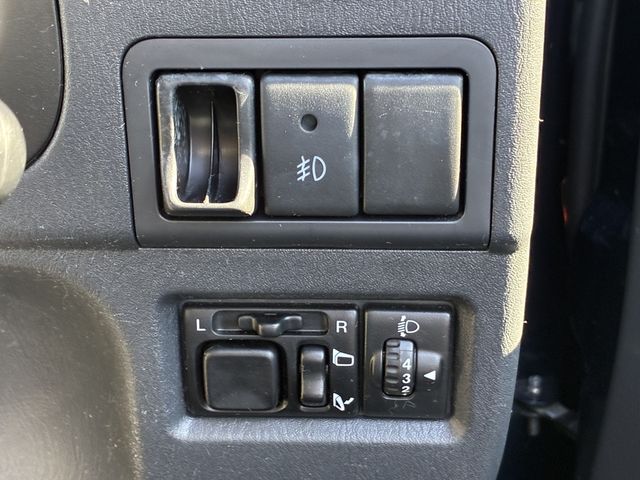 SUZUKI JIMNY 4WD 2010