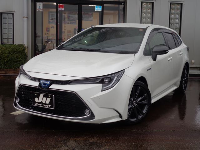 TOYOTA COROLLA TOURING HYBRID 4WD 2020