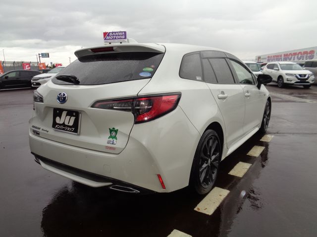 TOYOTA COROLLA TOURING HYBRID 4WD 2020