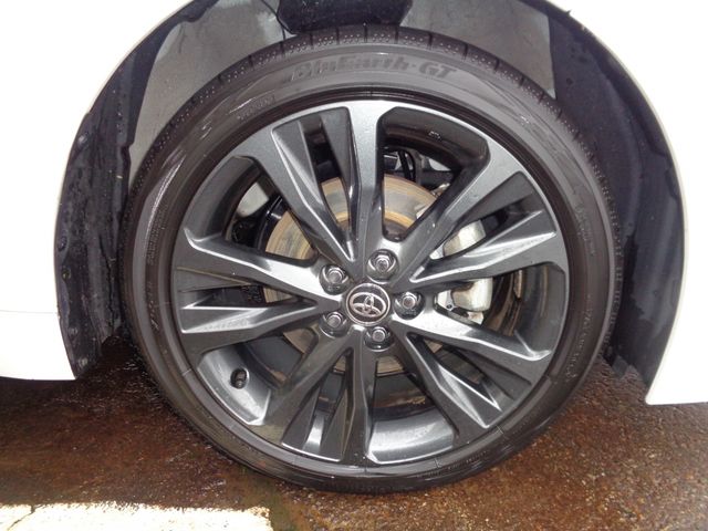 TOYOTA COROLLA TOURING HYBRID 4WD 2020