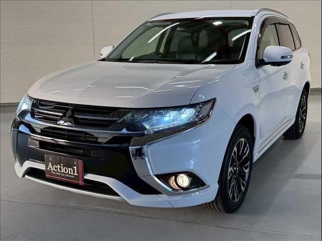 MITSUBISHI OUTLANDER PHEV 2015