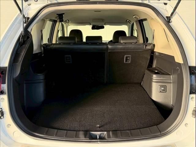 MITSUBISHI OUTLANDER PHEV 2015