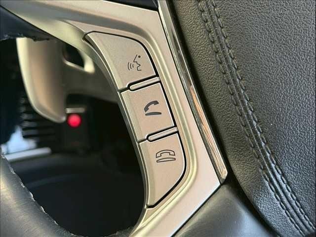 MITSUBISHI OUTLANDER PHEV 2015