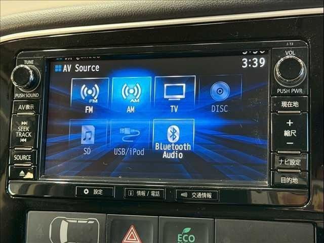 MITSUBISHI OUTLANDER PHEV 2015