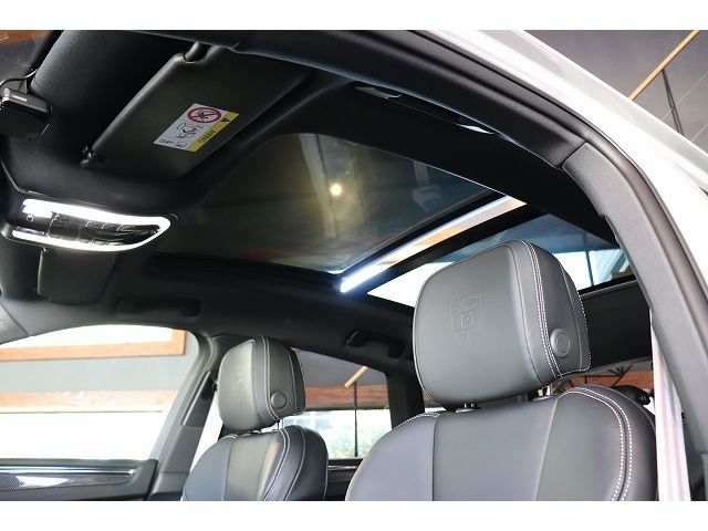 PORSCHE PORSCHE Macan 2025