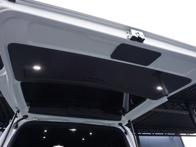 TOYOTA HIACE van 2WD 2025