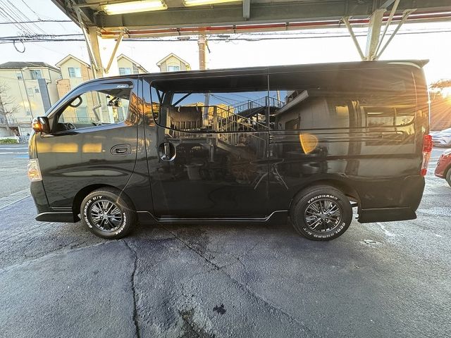 NISSAN NV350 CARAVAN WAGON 2019