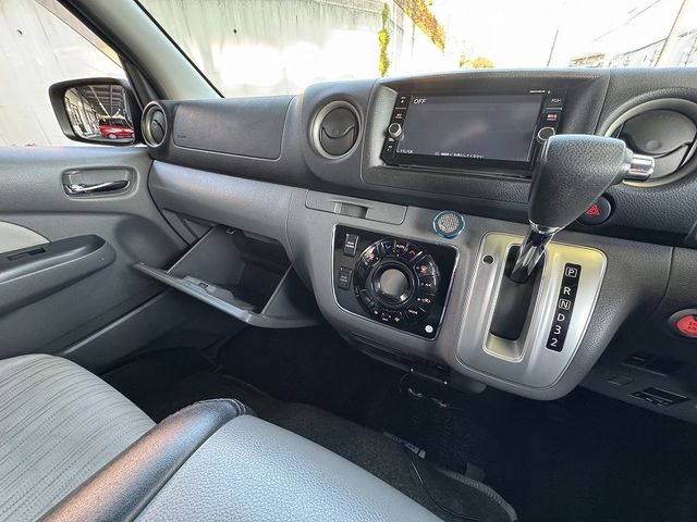 NISSAN NV350 CARAVAN WAGON 2019