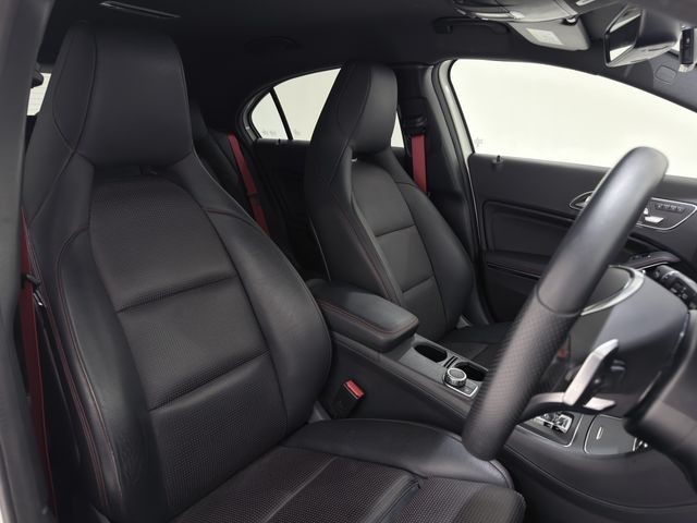 MERCEDES BENZ MERCEDES AMG A class 2018