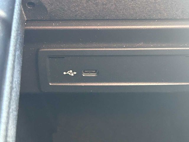 MERCEDES BENZ MERCEDES BENZ GLA class 2021