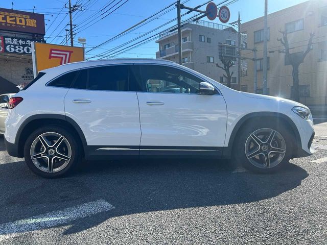 MERCEDES BENZ MERCEDES BENZ GLA class 2021