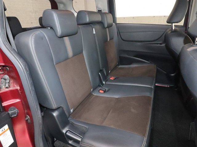 TOYOTA SIENTA HYBRID 2020