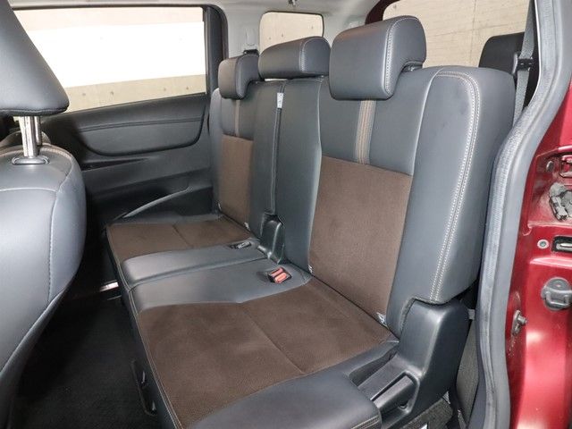 TOYOTA SIENTA HYBRID 2020