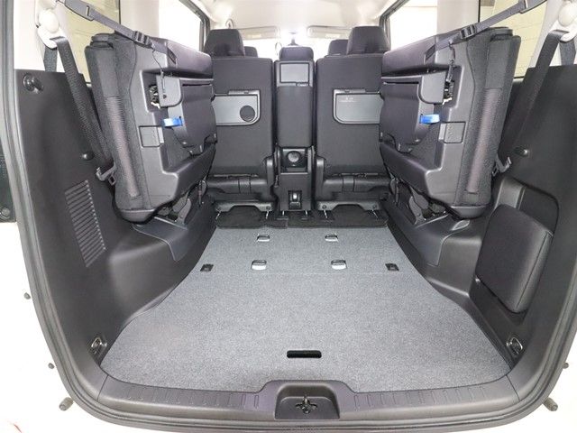 NISSAN SERENA  S-HYBRID 2019