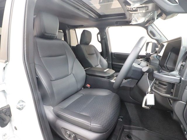 TOYOTA LANDCRUISER 250 2024