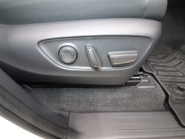 TOYOTA LANDCRUISER 250 2024