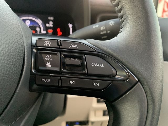 TOYOTA SIENTA HYBRID 2024