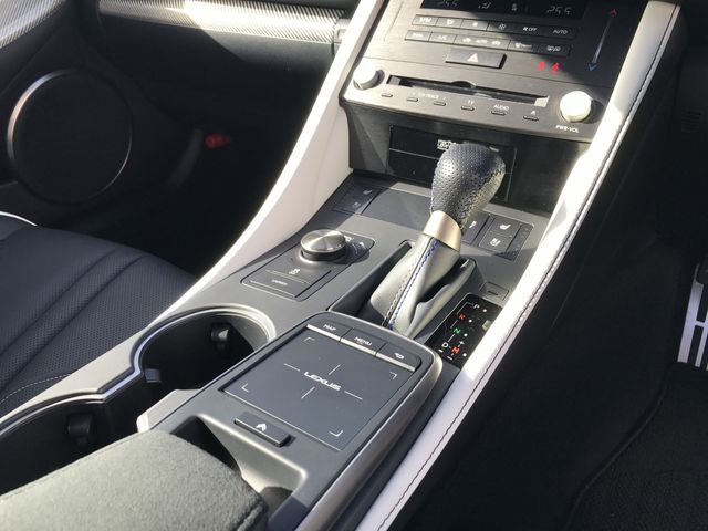 TOYOTA LEXUS RC F 2021