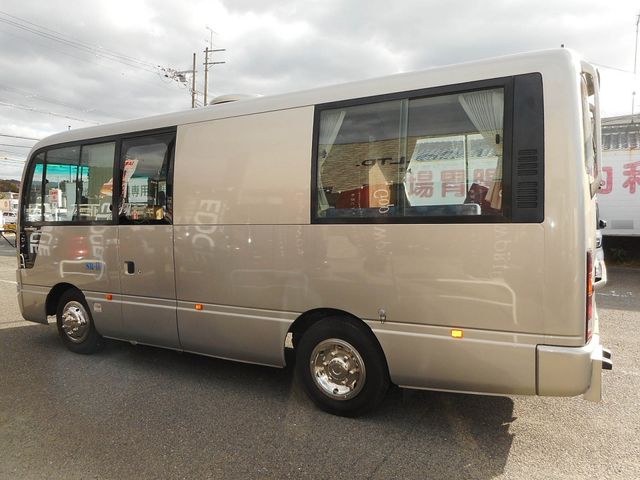 NISSAN CIVILIAN 2006