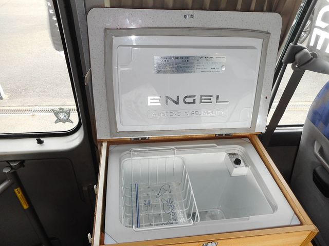 NISSAN CIVILIAN 2006