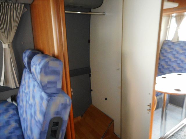 NISSAN CIVILIAN 2006