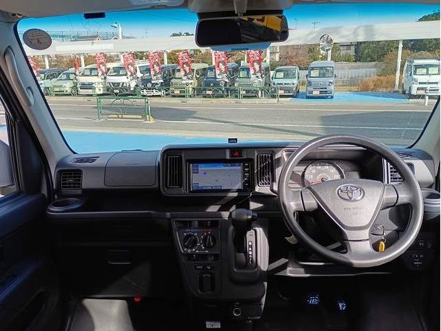 TOYOTA PIXIS van 2021