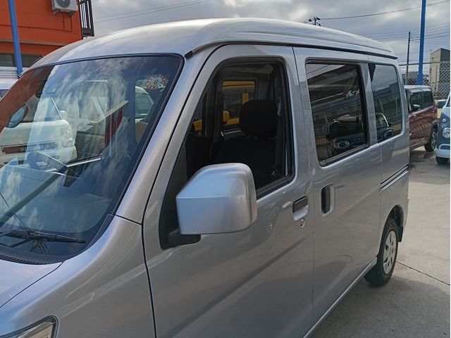 TOYOTA PIXIS van 2021