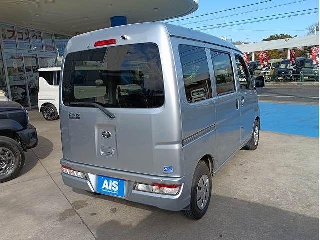 TOYOTA PIXIS van 2021