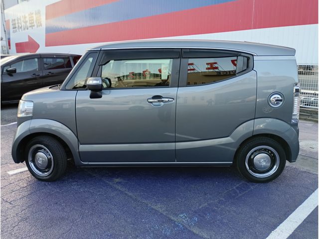 HONDA N BOX SLASH 2017