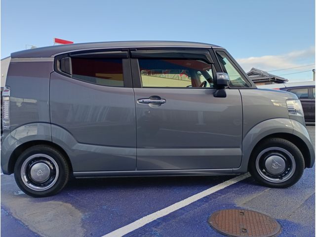 HONDA N BOX SLASH 2017