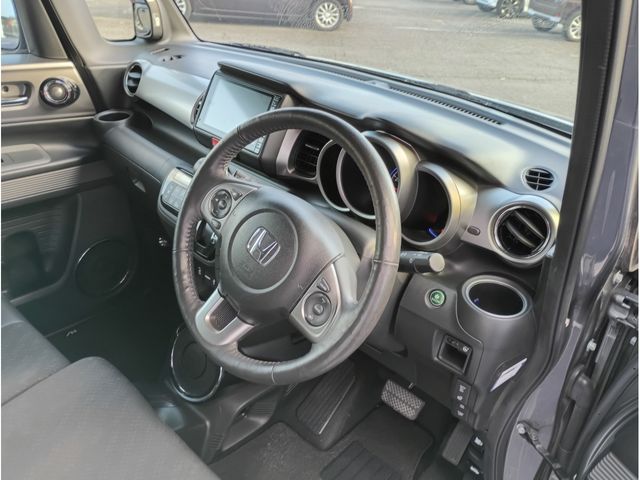 HONDA N BOX SLASH 2017