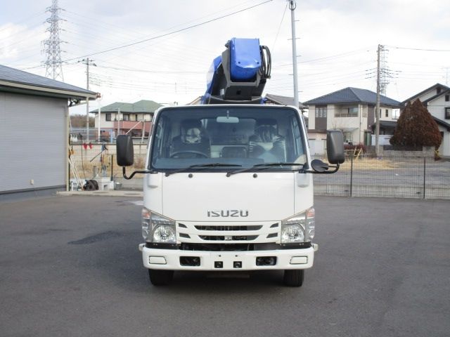 ISUZU ELF 2018