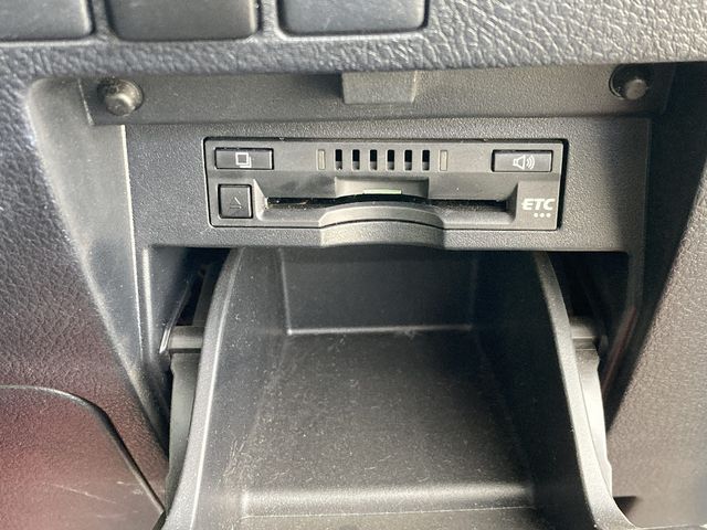 TOYOTA ALPHARD 4WD 2017