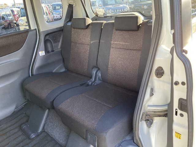 NISSAN ROOX 4WD 2011