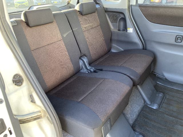 NISSAN ROOX 4WD 2011