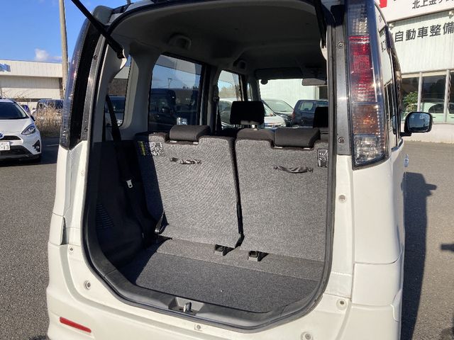 NISSAN ROOX 4WD 2011