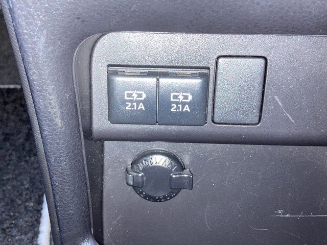 TOYOTA VOXY 4WD 2018