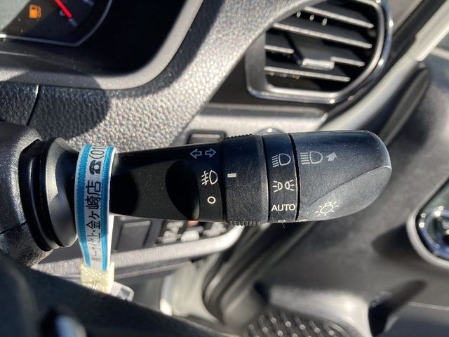 TOYOTA VOXY 4WD 2018