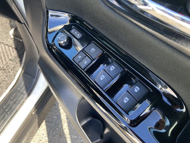 TOYOTA VOXY 4WD 2018