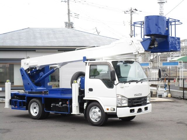 ISUZU ELF 2015