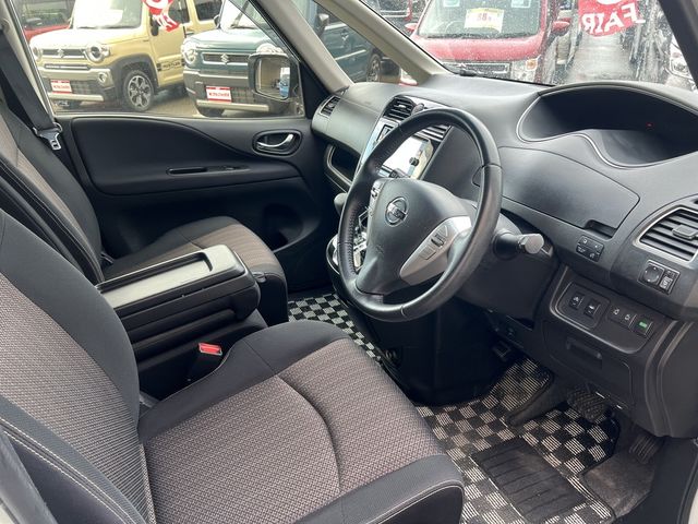 NISSAN SERENA  S-HYBRID 2016