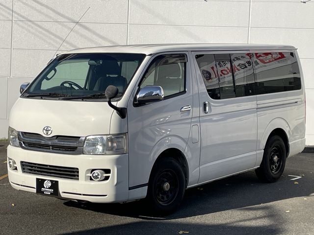 TOYOTA HIACE van 2WD 2009