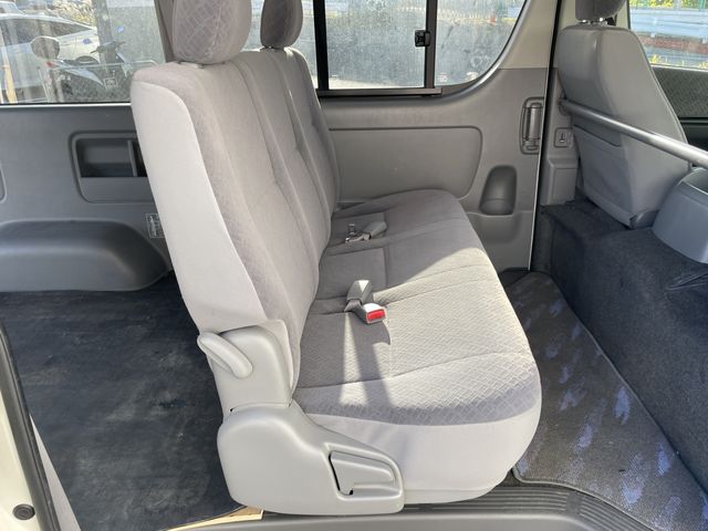 TOYOTA HIACE van 2WD 2009