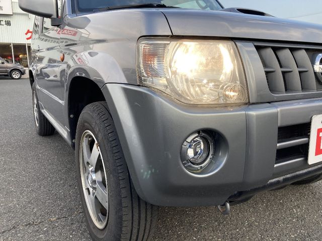 NISSAN KIX 4WD 2011